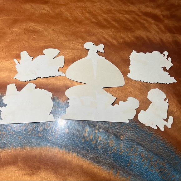 Vintage St. Patrick’s Day, leprechaun and clovers wall decorations flocked - Picture 10 of 10